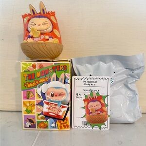 The Monsters Wacky Mart Figure Chips